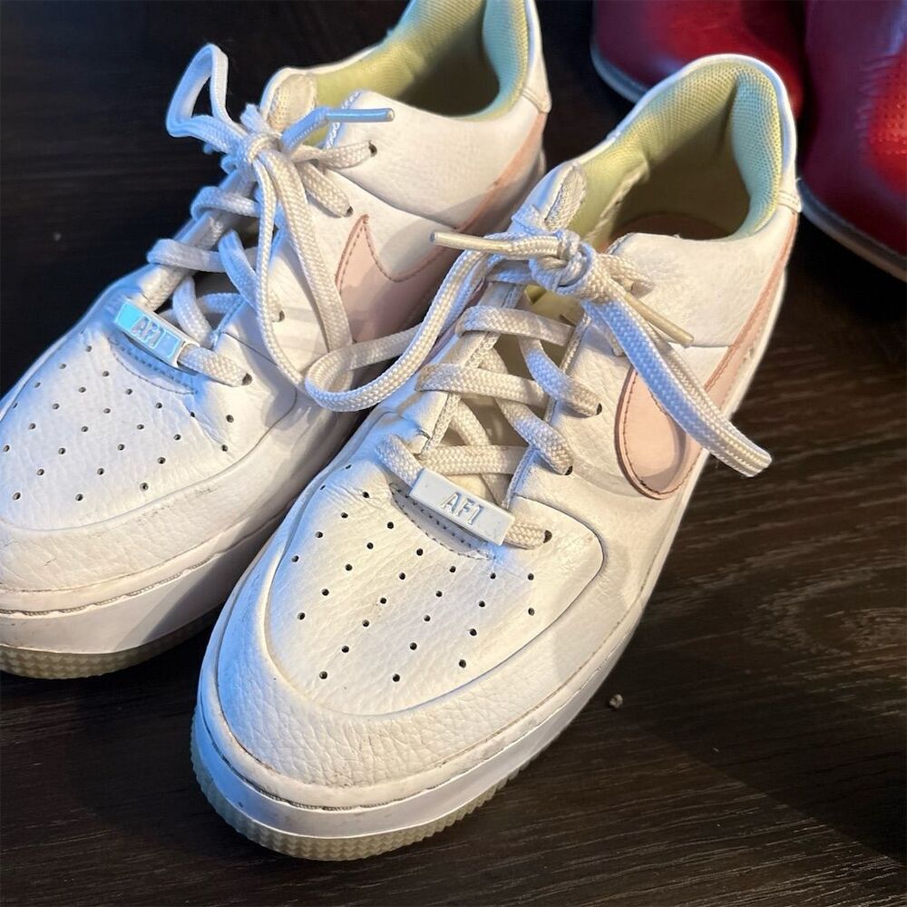 Nike Air Force 1 Low Sneakers‎ Size 7 Multicolor